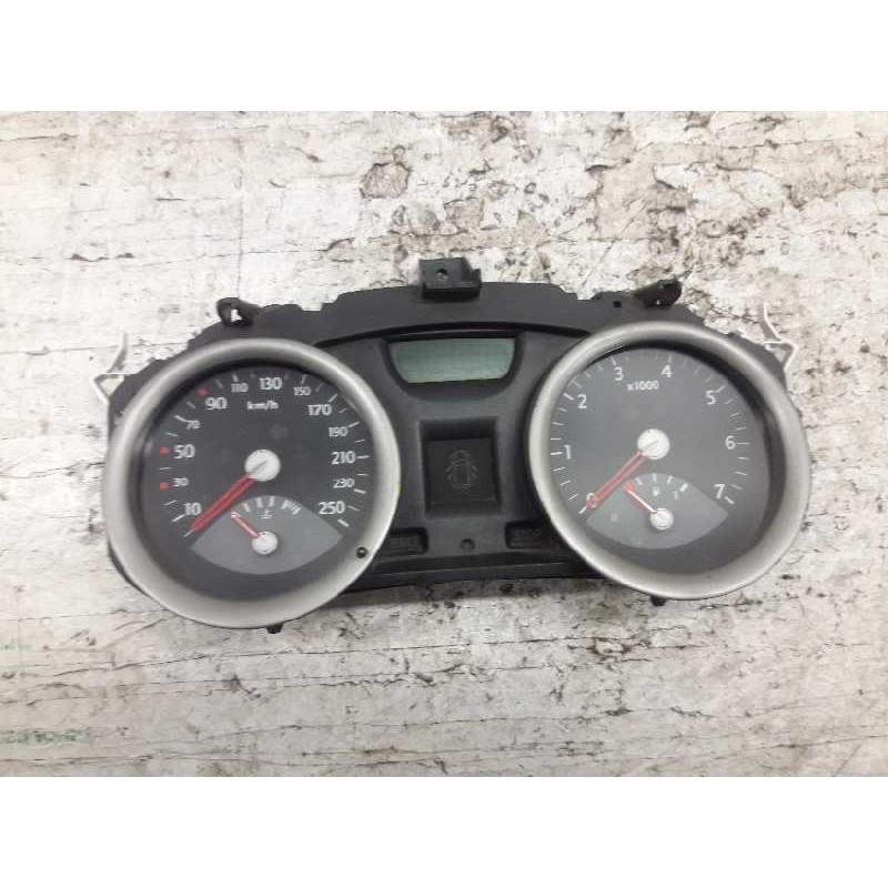 Recambio de cuadro instrumentos para renault megane ii classic berlina confort authentique referencia OEM IAM 8200364007  