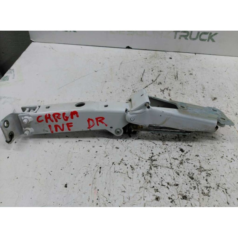 Recambio de bisagras puerta carga derecha para mercedes-benz vito (w638) combi 110 d euro 2 (638.174) referencia OEM IAM  INFERI - Blanco 4