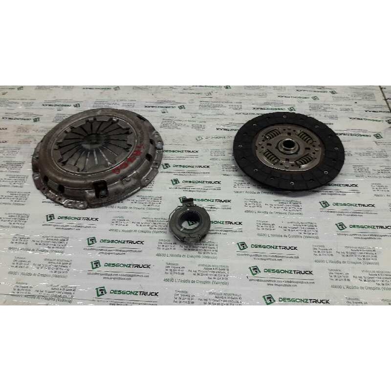 Recambio de kit embrague para toyota corolla (e12) 1.6 linea terra sedán referencia OEM IAM   