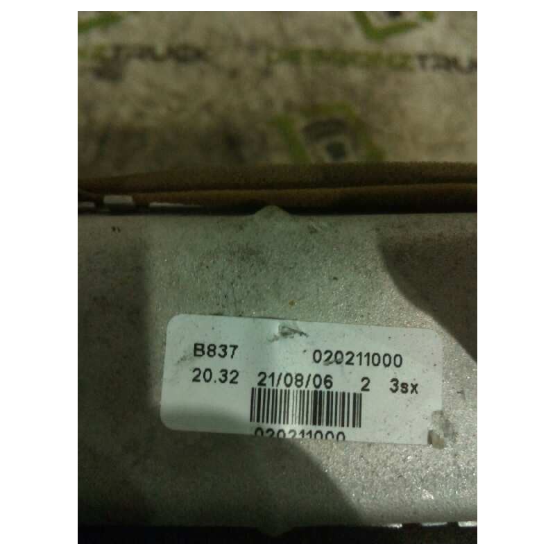 Recambio de radiador calefaccion / aire acondicionado para iveco daily caja cerrada (1999 =>) 35 - c 15 caja cerrada referencia - Rojo 3