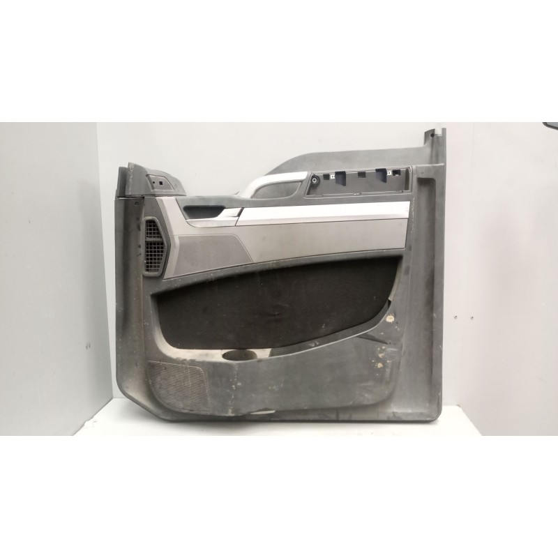 Recambio de guarnecido puerta delantera derecha para man tgx 18.xxx 12.4 diesel referencia OEM IAM 81626306110  
