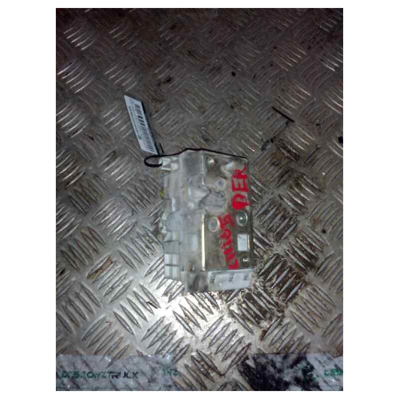 Recambio de cerradura puerta delantera derecha para iveco eurocargo chasis  (typ 170 e 27) tráfico urbano referencia OEM IAM - Blanco
