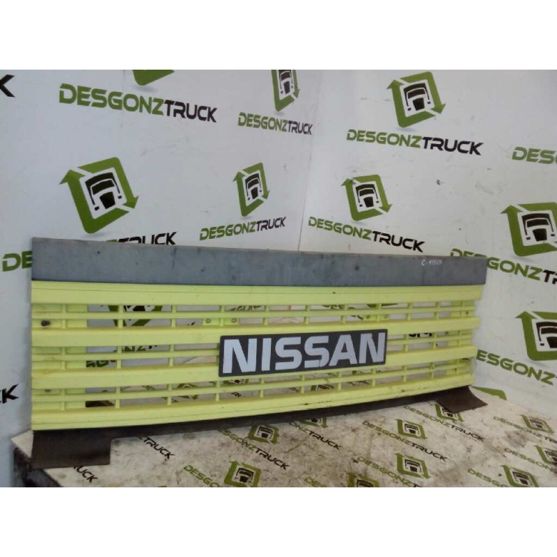 Recambio de rejilla delantera central para nissan trucks eco-t l-35.09 referencia OEM IAM 15200144  