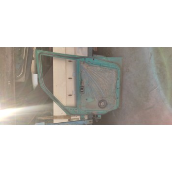 Recambio de puerta delantera derecha para nissan vanette cargo 2.3 diesel referencia OEM IAM   