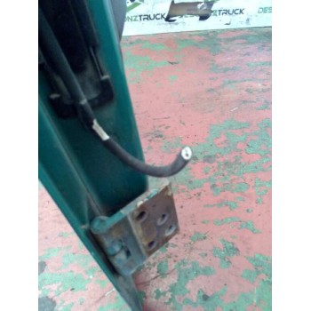 Recambio de puerta delantera derecha para scania trucks serie 3 93 m/280 (282cv) referencia OEM IAM  VERDE 