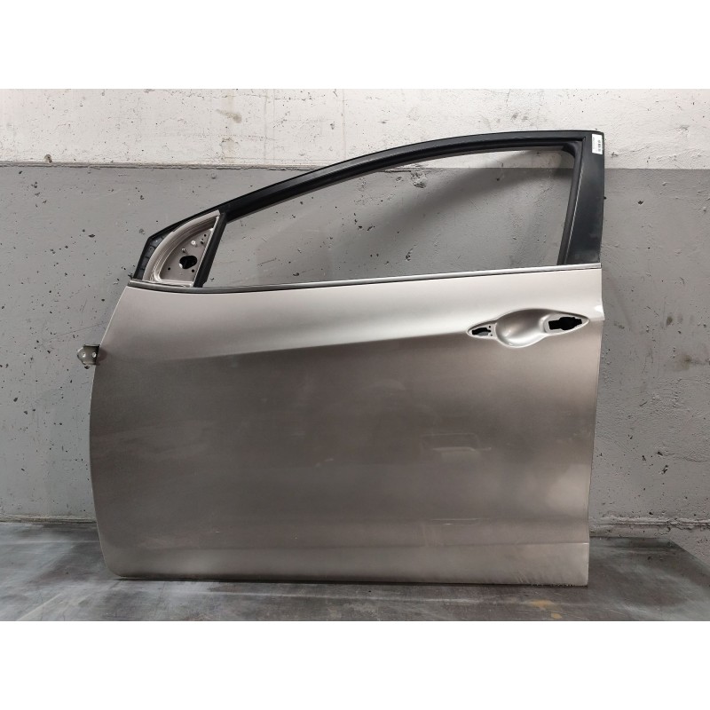 Recambio de puerta delantera izquierda para hyundai i30 (gd) 1.6 crdi referencia OEM IAM   