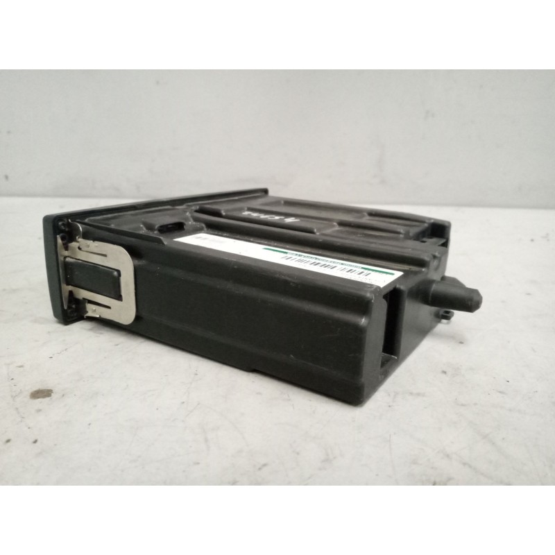 Recambio de tacografo para scania serie p/g/r (c-clase) 11.7 diesel referencia OEM IAM se5000  rev 7.1 - Blanco 5
