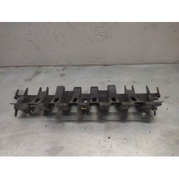 Recambio de soportes paragolpes para peugeot 3008 i monospace (0u_) 1.6 hdi referencia OEM IAM 9682936080  TRASERO CENTRAL