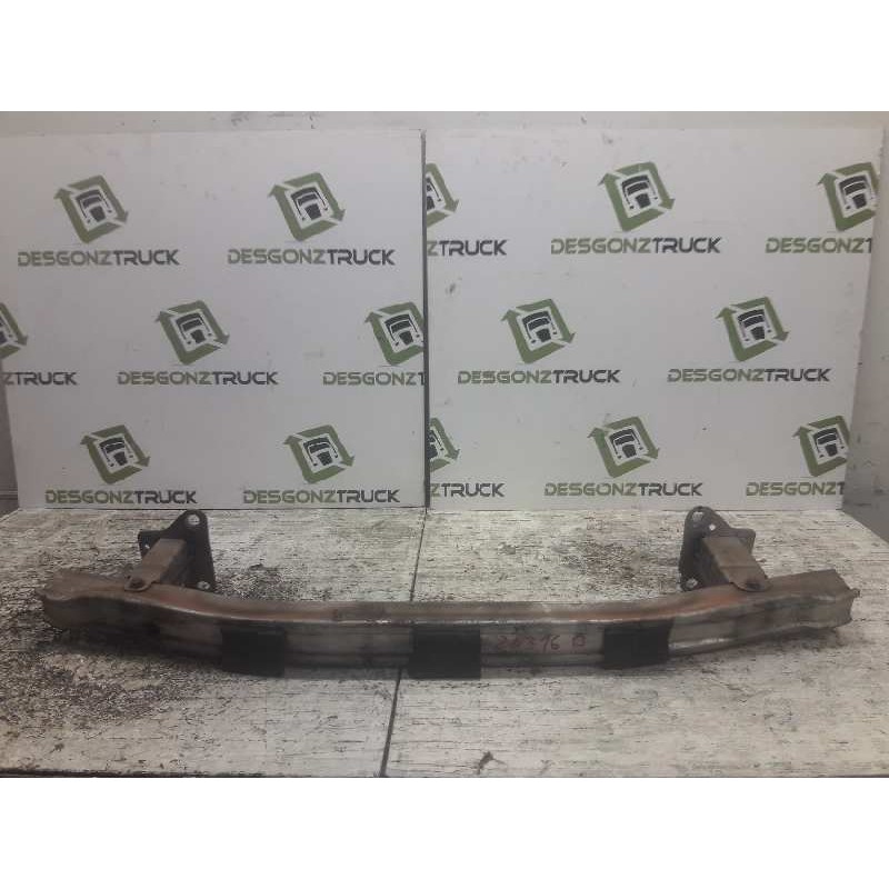 Recambio de refuerzo paragolpes delantero para renault megane ii berlina 5p confort authentique referencia OEM IAM 8200240906  