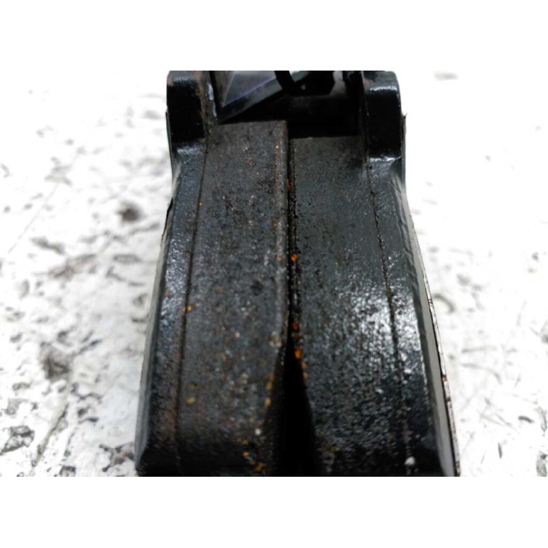 Recambio de pastillas de freno delanteras para mercedes-benz vito (w638) combi 110 d euro 2 (638.174) referencia OEM IAM - Blanco 2