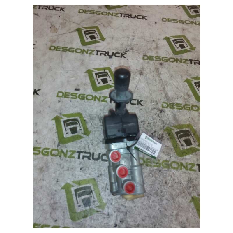 Recambio de palanca freno de mano para volvo trucks fl 10 fl 10/280 (275-284cv) referencia OEM IAM 9617223240  