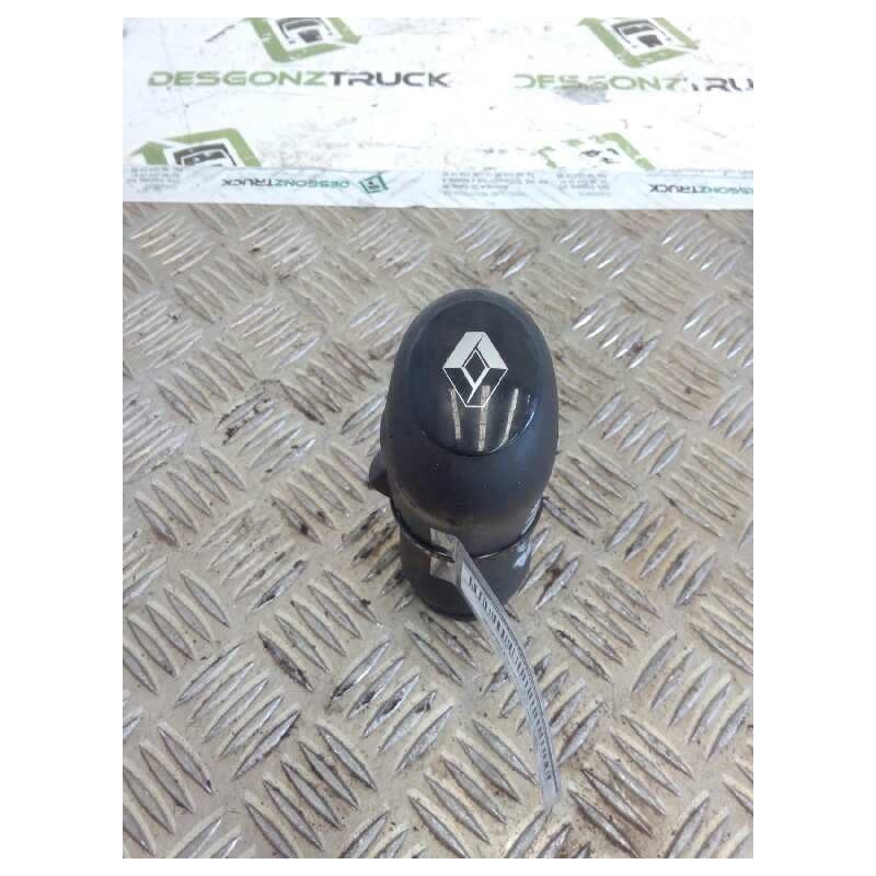 Recambio de palanca cambio para renault magnum ab 2005 cabina adel.tractor semirr. gv  4x2 4xx.18 gran espacio referencia OEM IA - Blanco