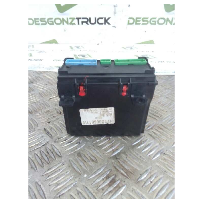 Recambio de modulo electronico para renault magnum ab 2005 cabina adel.tractor semirr. gv  4x2 4xx.18 gran espacio referencia OE - Blanco