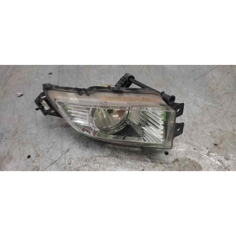 Recambio de faro antiniebla izquierdo para opel insignia berlina cosmo referencia OEM IAM 13226828 2 PINS 