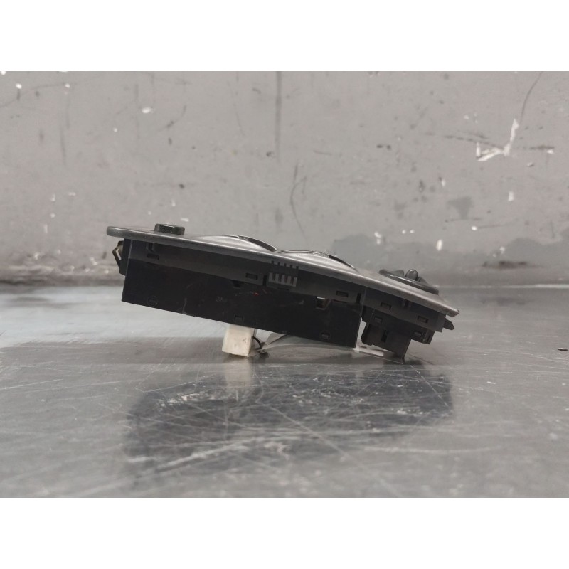 Recambio de mando elevalunas delantero izquierdo para hyundai matrix (fc) 1.5 crdi referencia OEM IAM 9357017100 - Gris 3