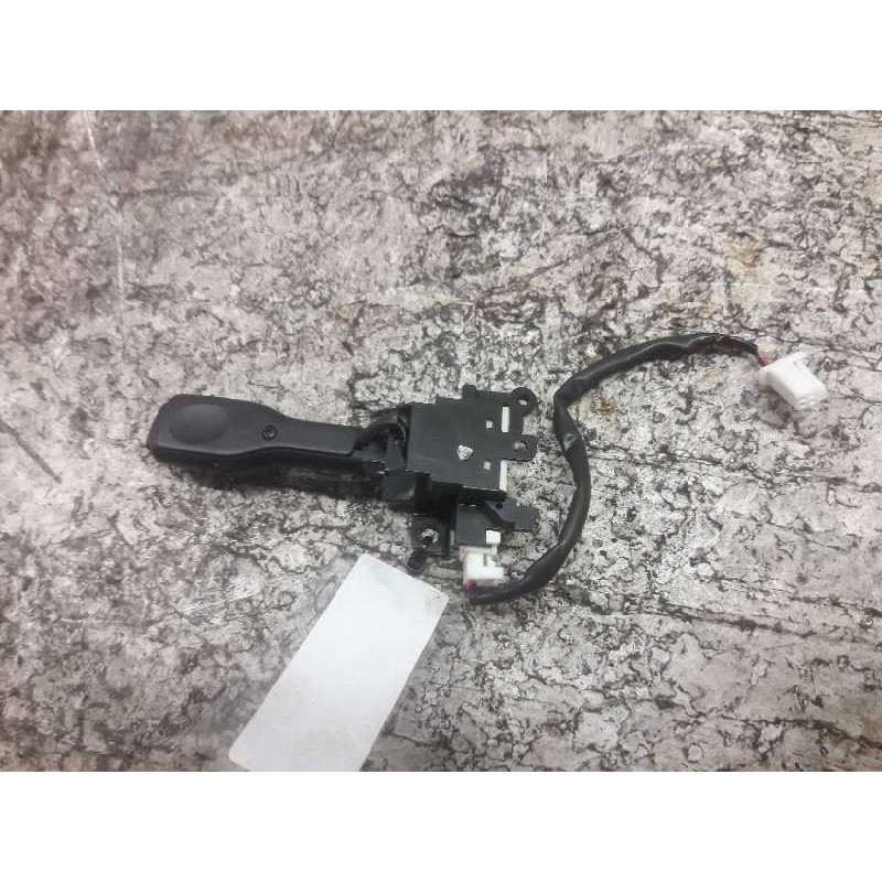 Recambio de mando velocidad de crucero para toyota auris live referencia OEM IAM 18A174 2962N44 - Blanco 2