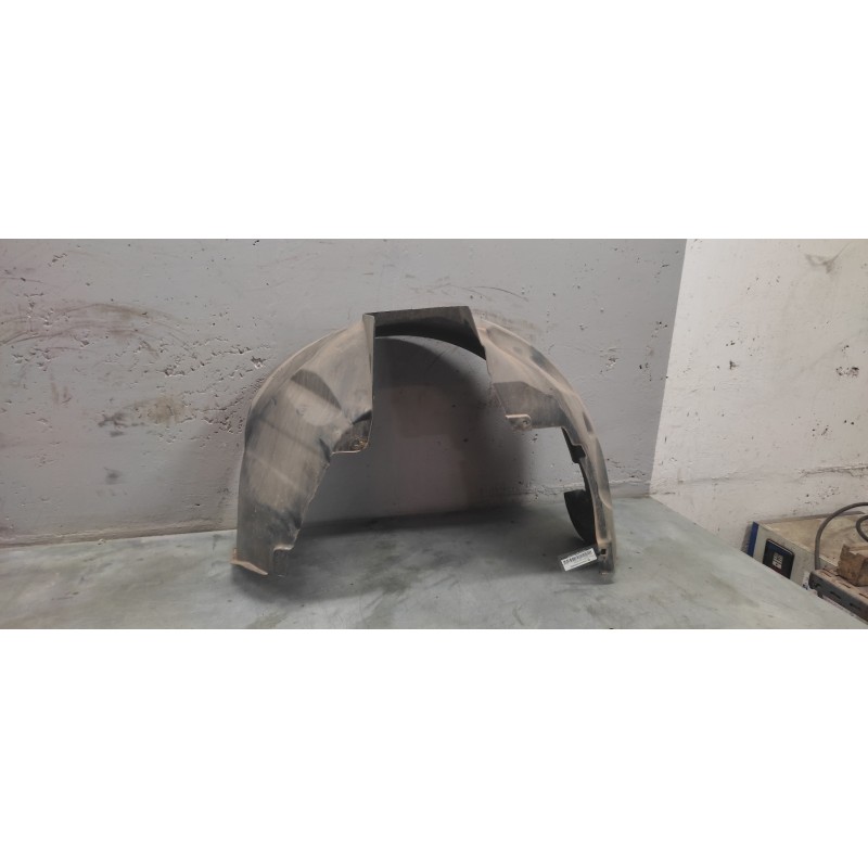 Recambio de paso rueda delantero izquierdo para fiat bravo (198) 1.4 multiair t. 16v dynamic (103kw) referencia OEM IAM   DELANT - Rojo