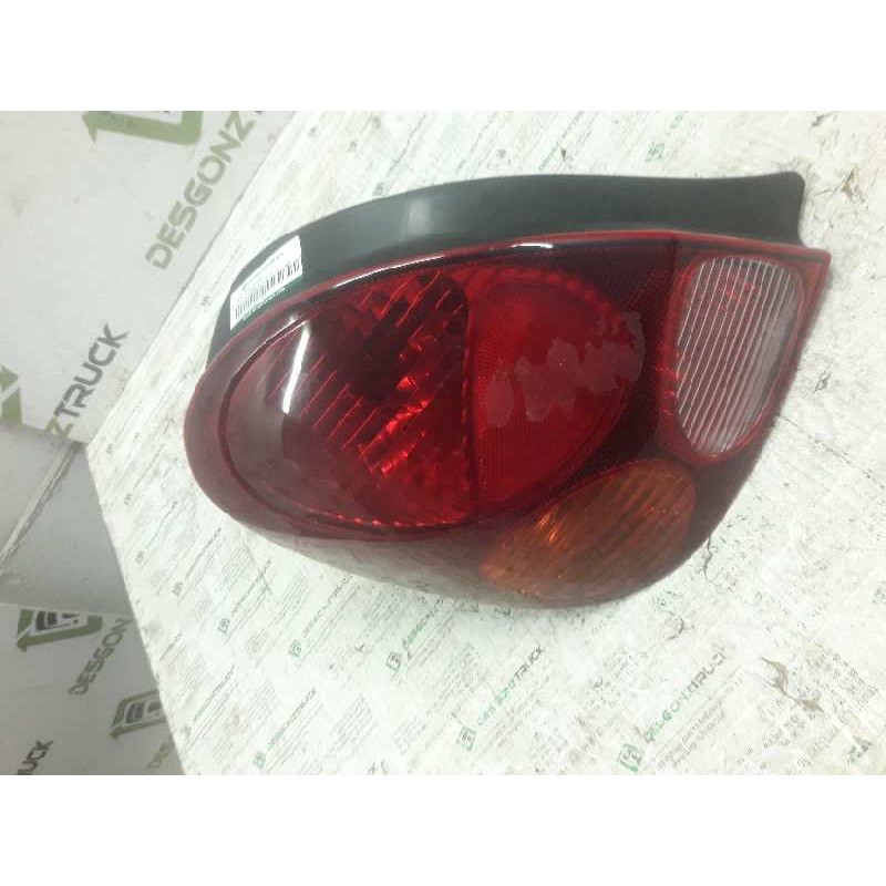 Recambio de faro izquierdo para toyota corolla (e11) 1.6 linea luna (5-ptas.) referencia OEM IAM   