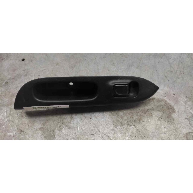 Recambio de mando elevalunas trasero izquierdo para opel frontera b basis referencia OEM IAM 9971221021 6 PINS 