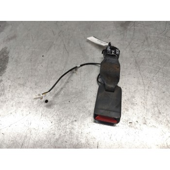 Recambio de enganche de cinturon trasero derecho para nissan juke (f16) acenta referencia OEM IAM   