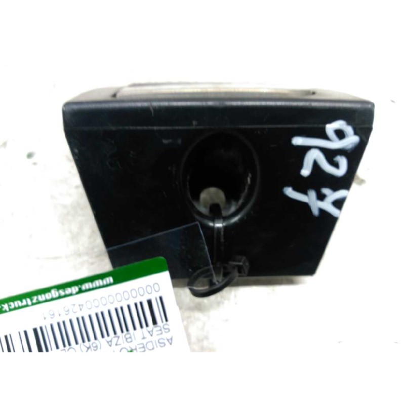 Recambio de asidero porton maletero para seat ibiza (6k) cl referencia OEM IAM 6K6853467 IZQUIERDO - Rojo 2