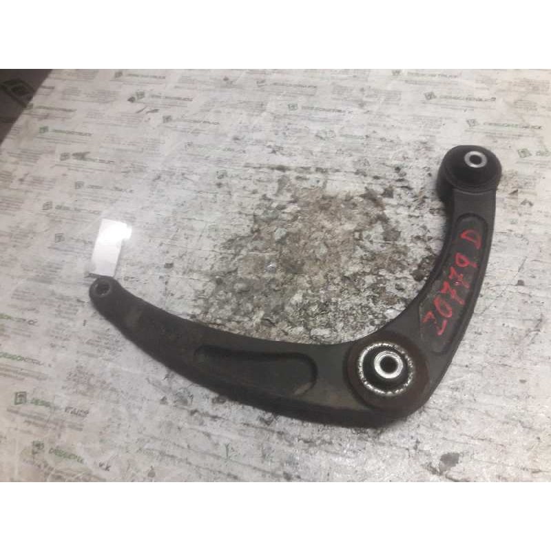 Recambio de brazo suspension inferior delantero derecho para citroën c4 coupe vts referencia OEM IAM - Negro 2