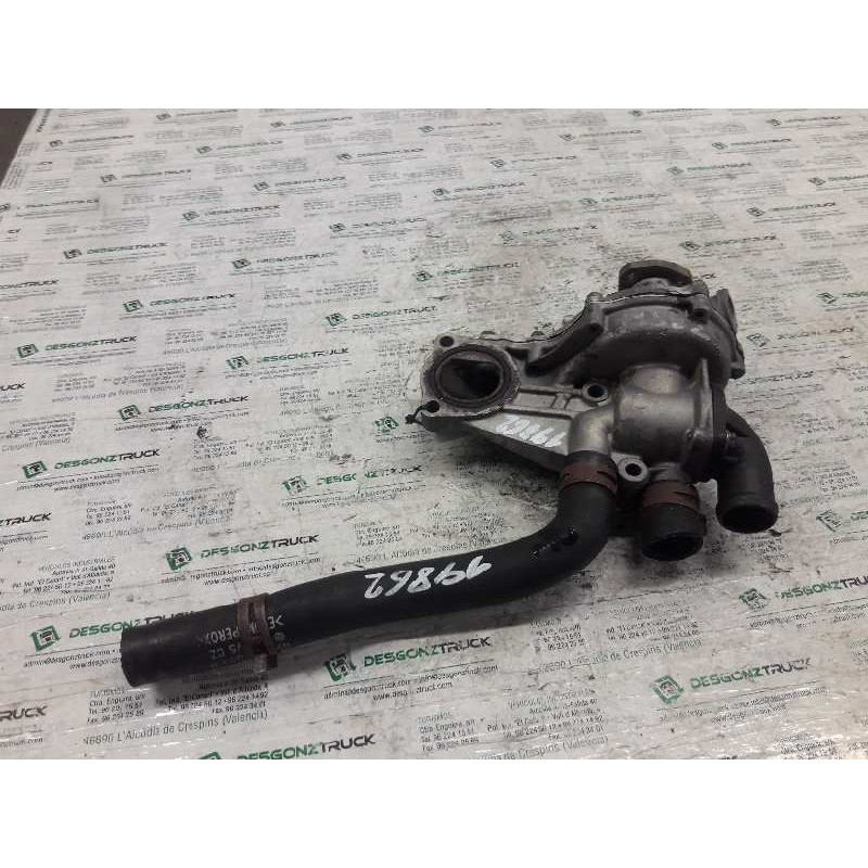 Recambio de bomba agua para volkswagen t4 transporter/furgoneta (mod. 1991) referencia OEM IAM 037121013A - Blanco 3