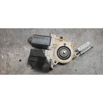 MOTOR ELEVALUNAS DELANTERO DERECHO 104383101 