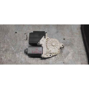 Recambio de motor elevalunas delantero derecho para seat ibiza (6l1) cool referencia OEM IAM 104383101  