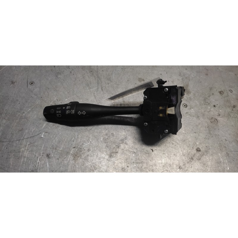 Recambio de mando intermitentes para nissan primera berlina (p11) family referencia OEM IAM 36852B  