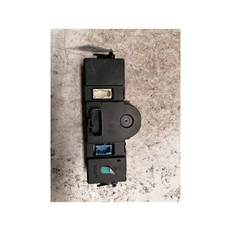 Recambio de mando climatizador para renault scenic ii authentique referencia OEM IAM 8200501465 2