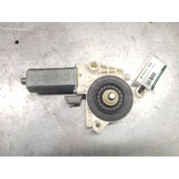 MOTOR ELEVALUNAS DELANTERO DERECHO 0130822021 2 PINS