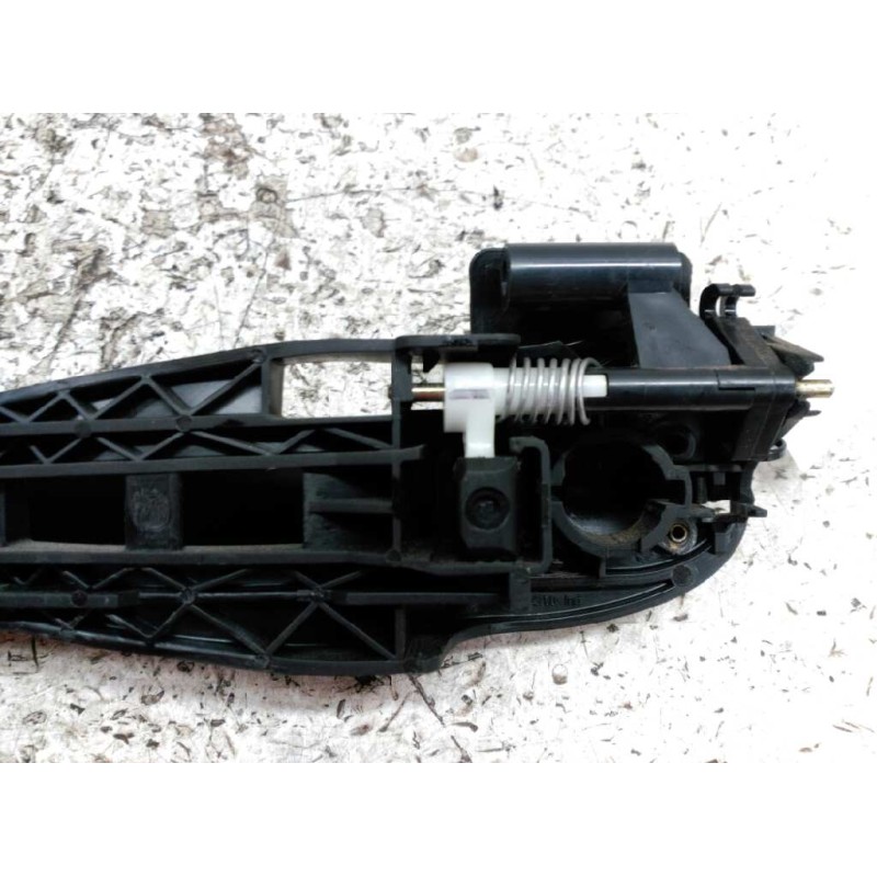 Recambio de maneta exterior delantera derecha para citroën c3 1.4 sx referencia OEM IAM 9650444380 2