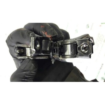 Recambio de balancin para peugeot 207 confort referencia OEM IAM  CULATA 
