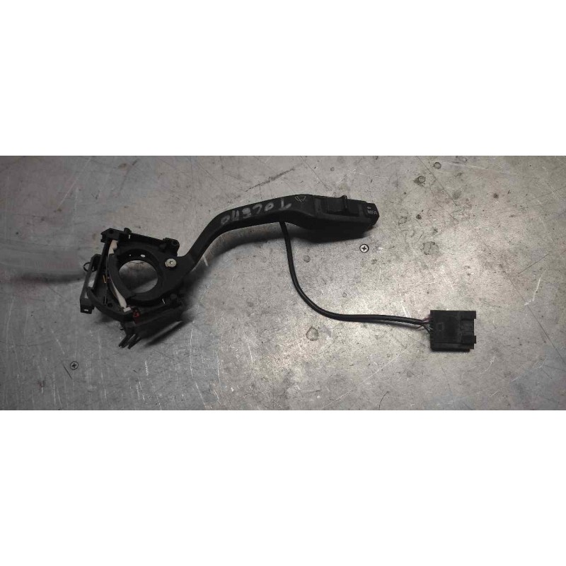 Recambio de mando limpia para seat toledo (1l) base referencia OEM IAM 357953503  