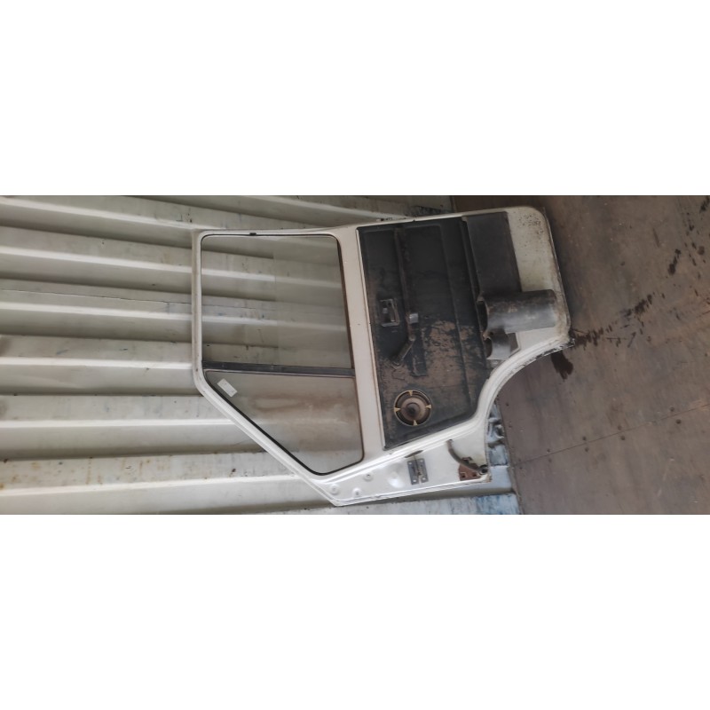 Recambio de puerta delantera derecha para renault trafic 1.6 referencia OEM IAM 2