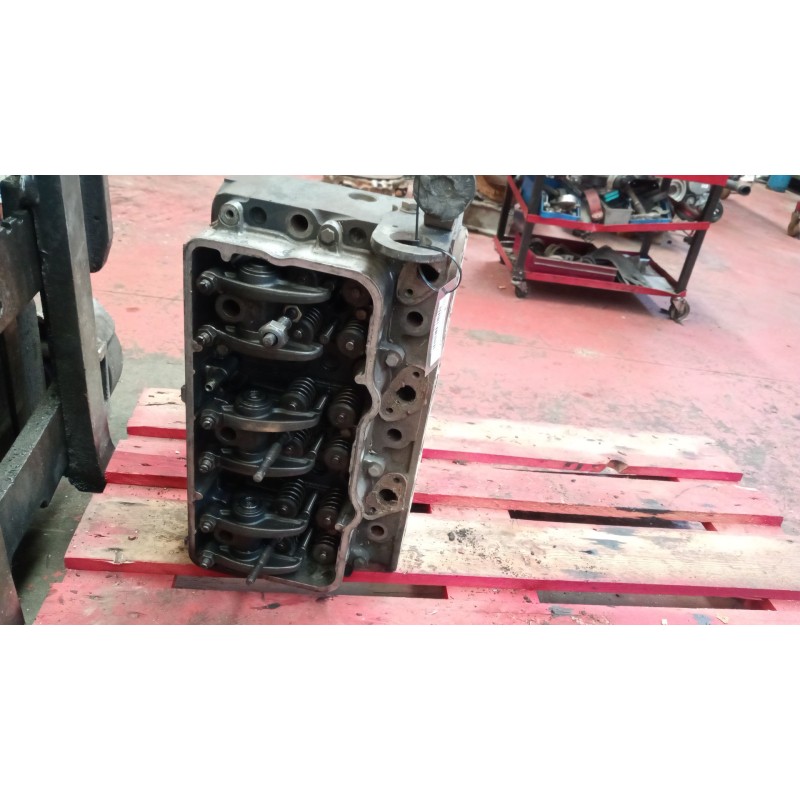 Recambio de culata para pegaso troner 1236.38t referencia OEM IAM   
