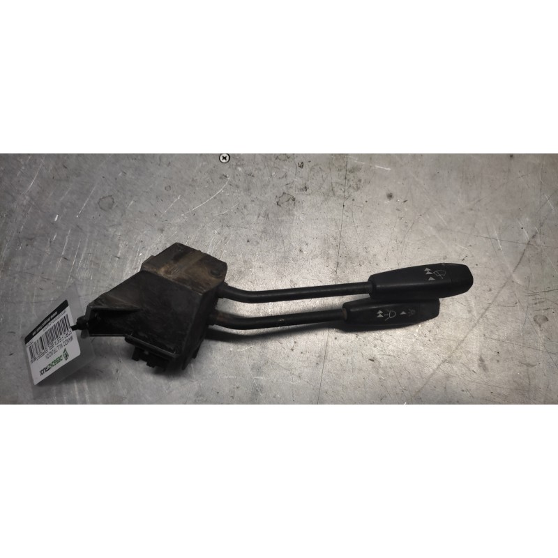 Recambio de mando multifuncion para ford fiesta berl./express festival / cl referencia OEM IAM 77FG11K665AA  