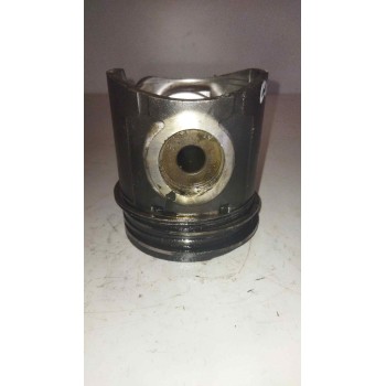 Recambio de piston para iveco eurotech (mt) fki 180 e 27 larga distancia referencia OEM IAM 98458996  