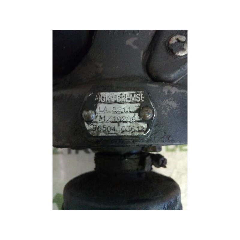 Recambio de valvula aire para renault trucks magnum e.tech 440.18 (441cv) referencia OEM IAM LA8211 II/19208 96504 03614