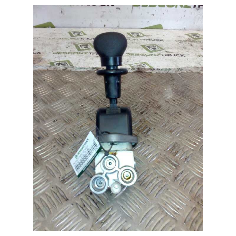 Recambio de palanca freno de mano para man tg - a 18.480 fg / bb (e3/e4) l referencia OEM IAM 81523156156 9617231180 - Blanco