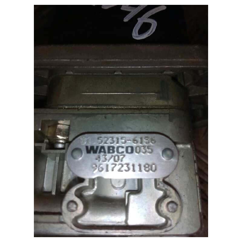 Recambio de palanca freno de mano para man tg - a 18.480 fg / bb (e3/e4) l referencia OEM IAM 81523156156 9617231180 - Blanco 2