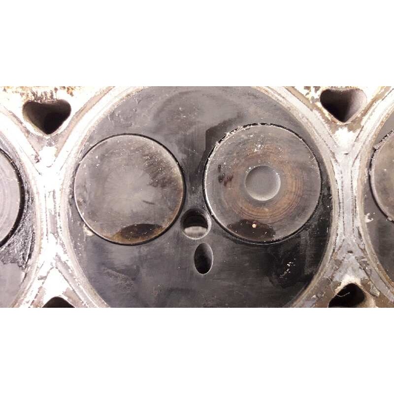 Recambio de culata para peugeot 207 confort referencia OEM IAM 4