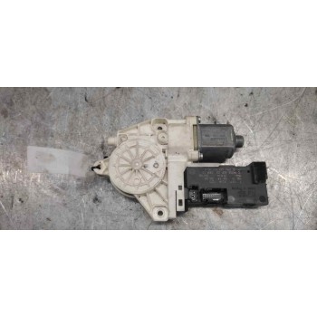 Recambio de motor elevalunas delantero izquierdo para peugeot 407 2.0 16v hdi cat (rhr / dw10bted4) referencia OEM IAM 113732812