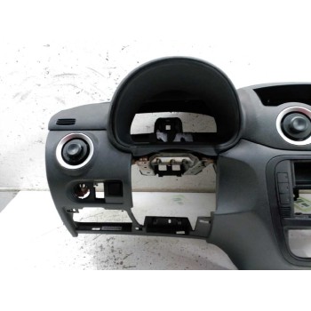 Recambio de salpicadero para citroën c3 1.4 sx referencia OEM IAM   
