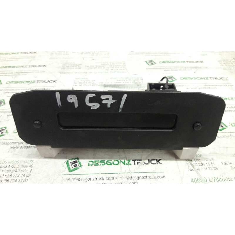 Recambio de pantalla multifuncion para peugeot 206 berlina x-line referencia OEM IAM 9647409777  