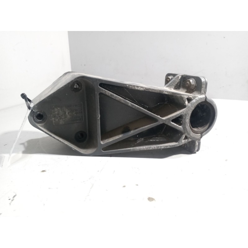 Recambio de soporte guardabarros trasero para daf serie xf105.460 12.9 diesel referencia OEM IAM 1371224 - Blanco 3