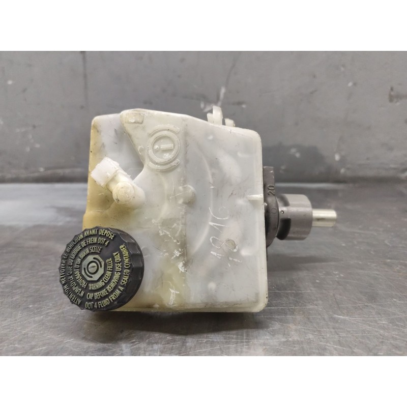 Recambio de bomba freno para peugeot 206 berlina xr referencia OEM IAM 31000620 - Azul 2