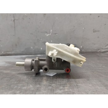 Recambio de bomba freno para peugeot 206 berlina xr referencia OEM IAM 31000620  