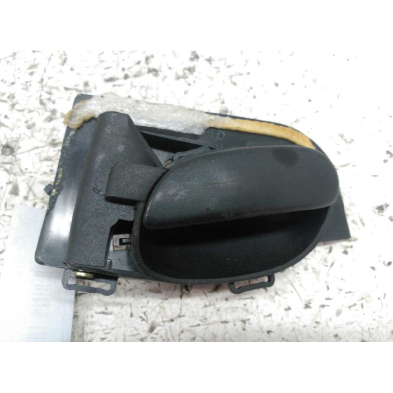 Recambio de maneta interior delantera derecha para peugeot 206 berlina xr referencia OEM IAM 9623698077  